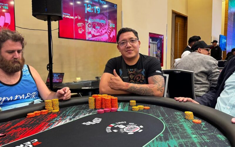Guzmán y Hadweh pusieron el ritmo en la jornada inicial del Mini Main Event en el WSOP-C México
